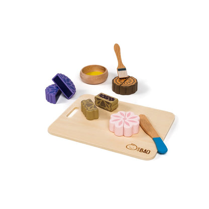 Bitty Bao: 13-Piece Magnetic Wooden Mooncake Toy Set